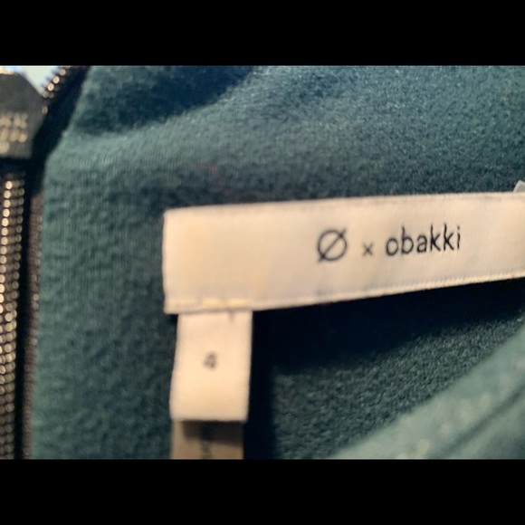 Teal bodycon dress for Autumn from Canada’s Obakki - Picture 3 of 3